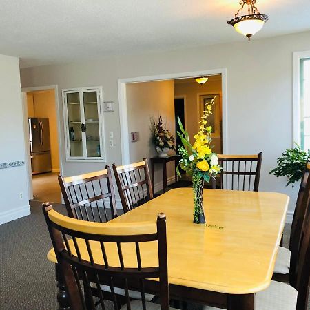 Downtown Whitehorse 2 Bedroom House Extérieur photo