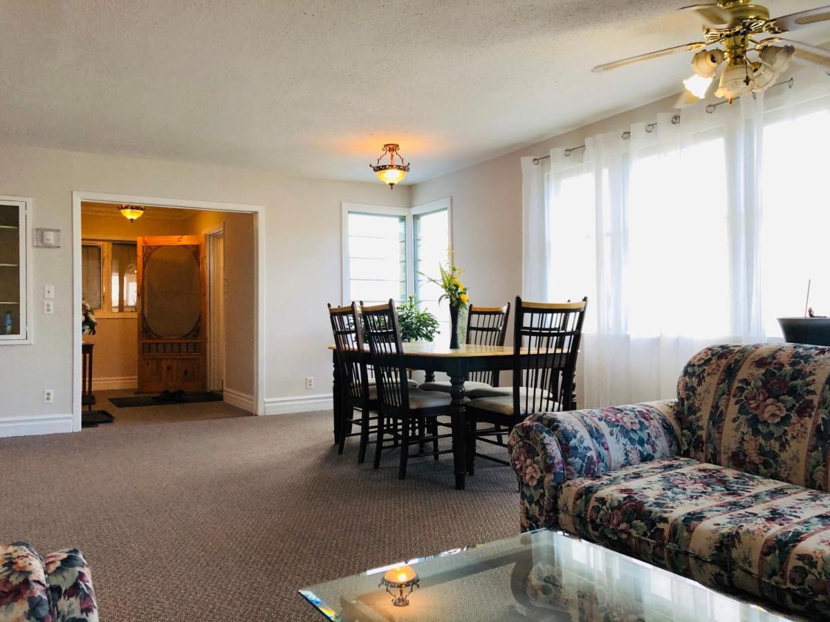 Downtown Whitehorse 2 Bedroom House Extérieur photo