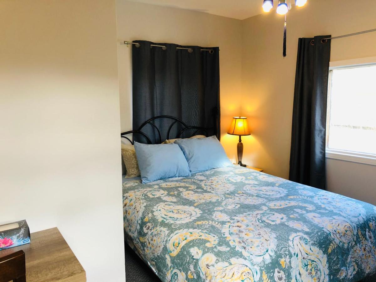 Downtown Whitehorse 2 Bedroom House Extérieur photo