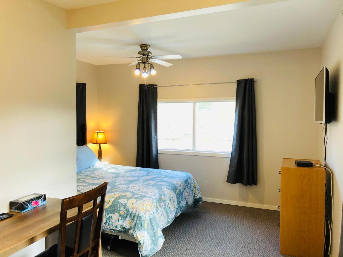 Downtown Whitehorse 2 Bedroom House Extérieur photo